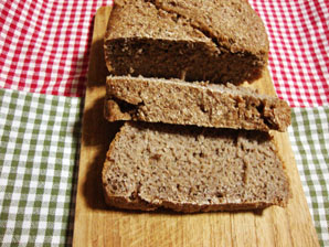 100% sourdough rye bread 